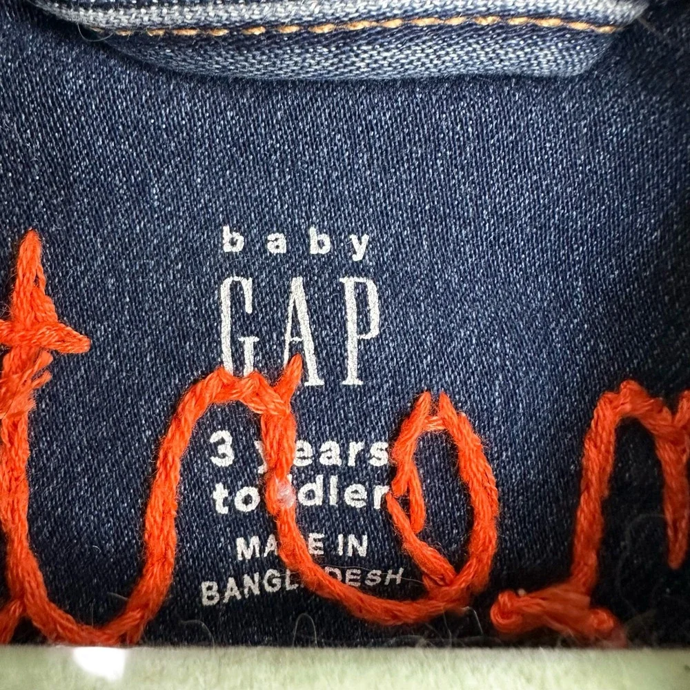 Baby Gap Clementine Kids Denim Jacket Girls 3T Blue Stretch Button Front Hearts